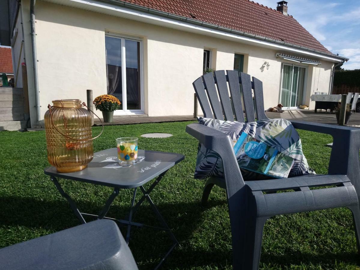 Au Cap Norwoe Bed & Breakfast Saint-Quentin-en-Tourmont Exterior photo
